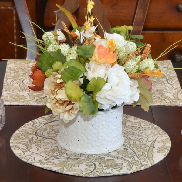 Sweet Pea Linens - Flaxen Yellow Paisley Charger-Center Round Placemat (SKU#: R-1015-C7) - Alternate Table Setting