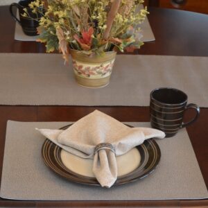 Brown & Tan Vinyl Table Linen Collection