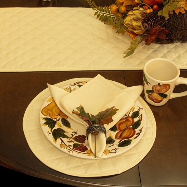 Sweet Pea Linens - Solid Ivory Quilted Jacquard Charger-Center Round Placemat (SKU#: R-1015-Y2) - Alternate Table Setting
